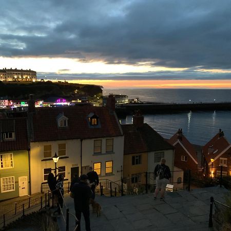 Seaspray Boutique Whitby Apartment エクステリア 写真