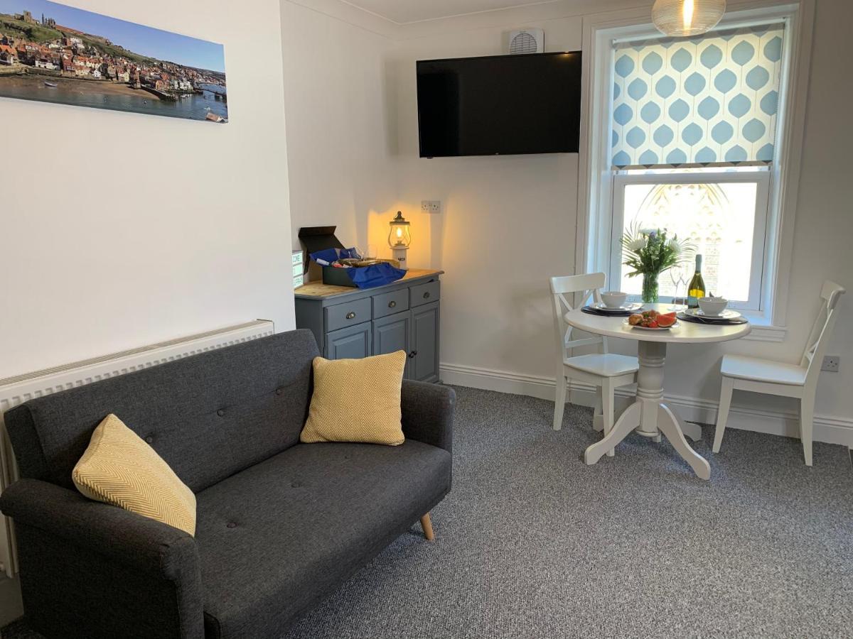 Seaspray Boutique Whitby Apartment エクステリア 写真