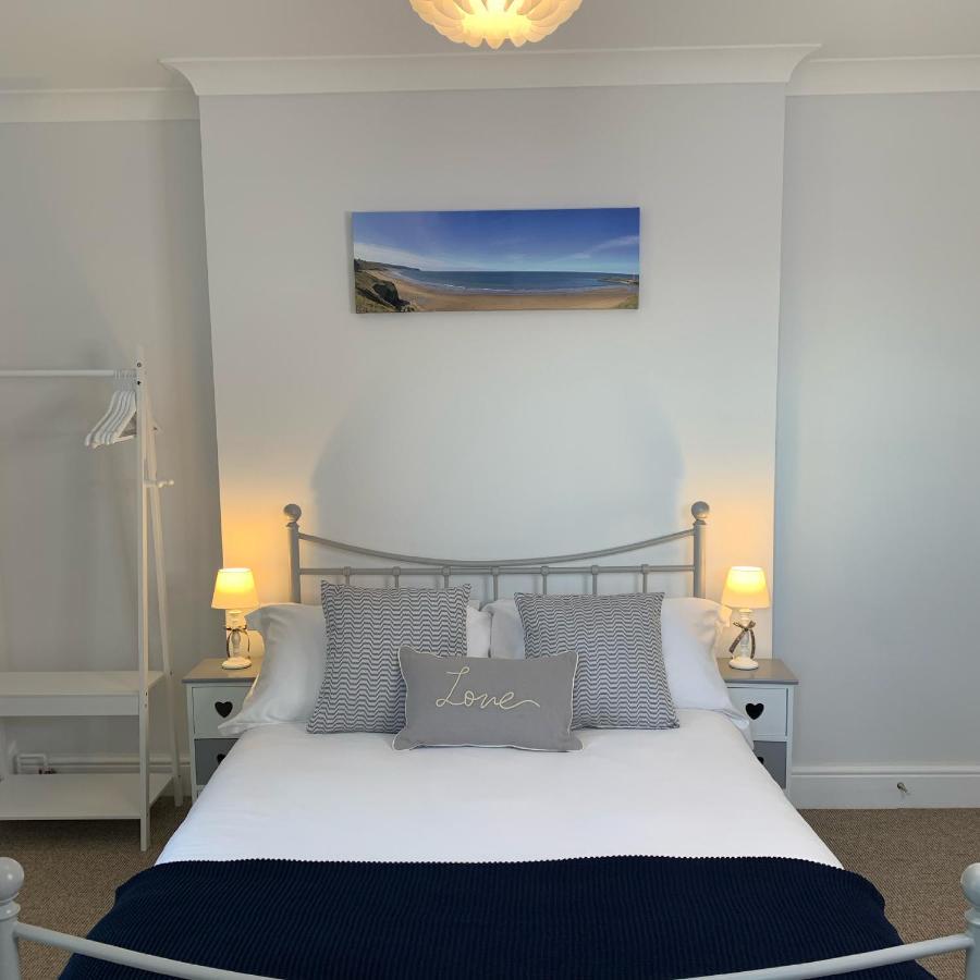 Seaspray Boutique Whitby Apartment エクステリア 写真