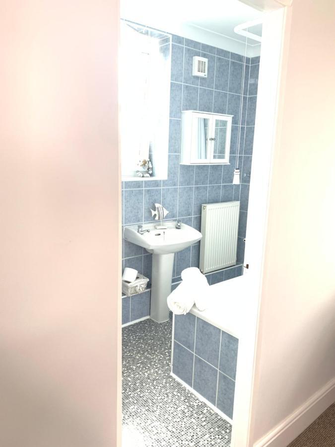 Seaspray Boutique Whitby Apartment エクステリア 写真